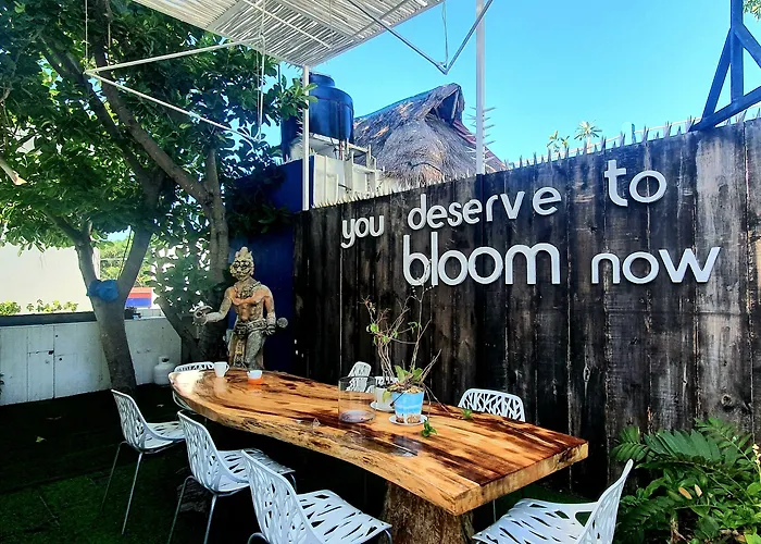Bloom! Exclusive Boutique (adults Only) 3*